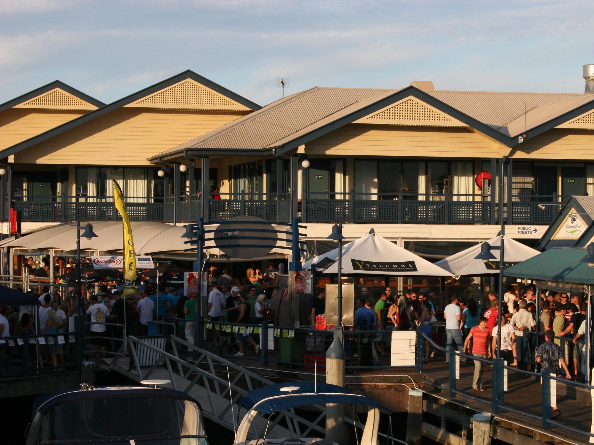 Surfers Paradise Yha Southport Εξωτερικό φωτογραφία